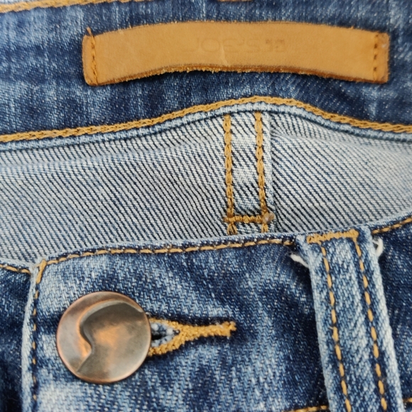Joe's Jeans - The Charlie High Rise Skinny - 23 - Picture 3 of 9